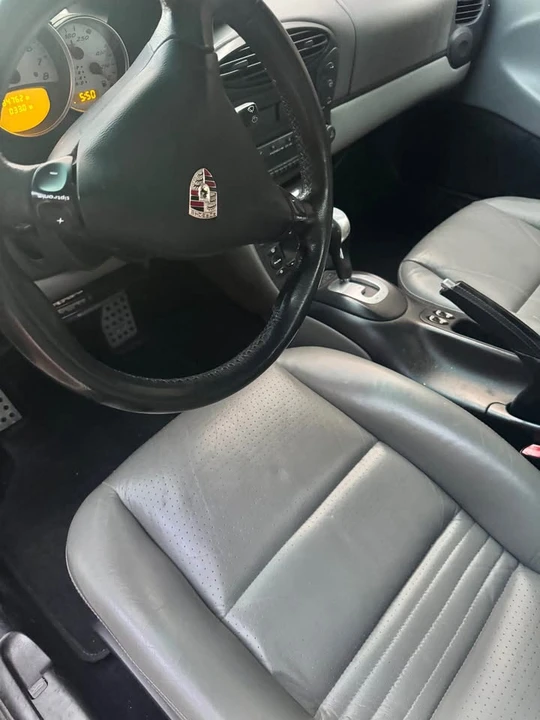 2002 Porsche 986 Boxster - Image 8 of 10