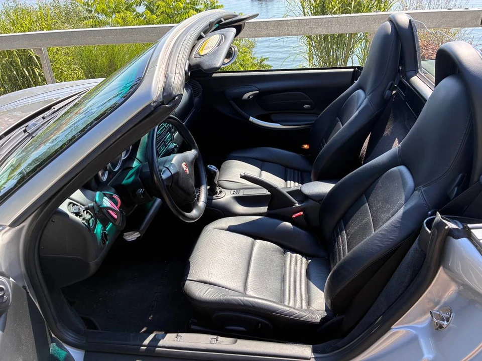 2001 Porsche 986 Boxster S - Image 19 of 22