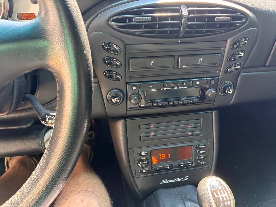 2001 Porsche 986 Boxster S - Image 15 of 22