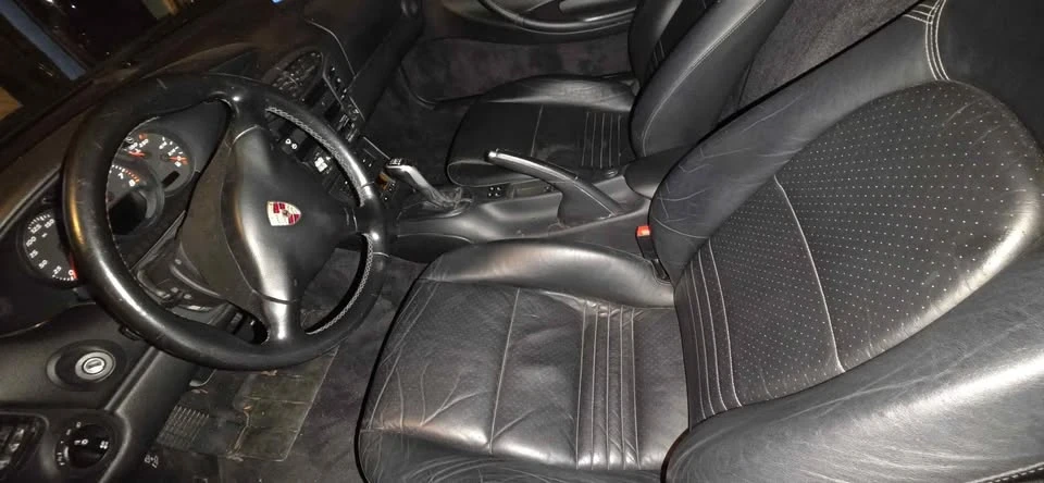 2002 Porsche 986 Boxster - Image 5 of 9