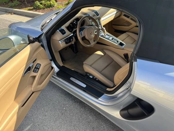 2015 Porsche 981 Boxster - Image 8 of 12