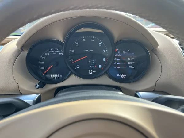 2015 Porsche 981 Boxster - Image 9 of 12