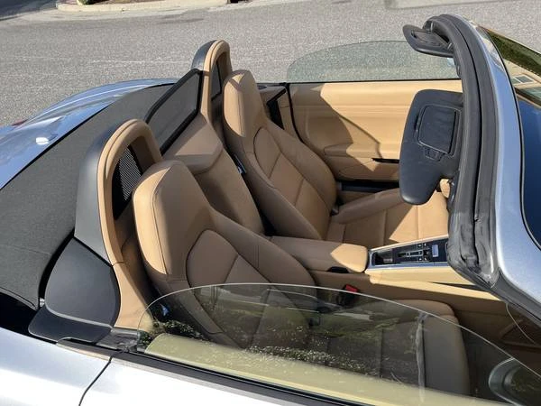 2015 Porsche 981 Boxster - Image 5 of 12