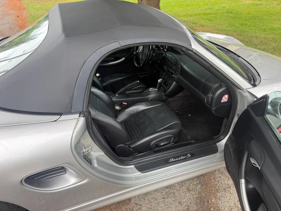 2002 Porsche 986 Boxster S - Image 5 of 9