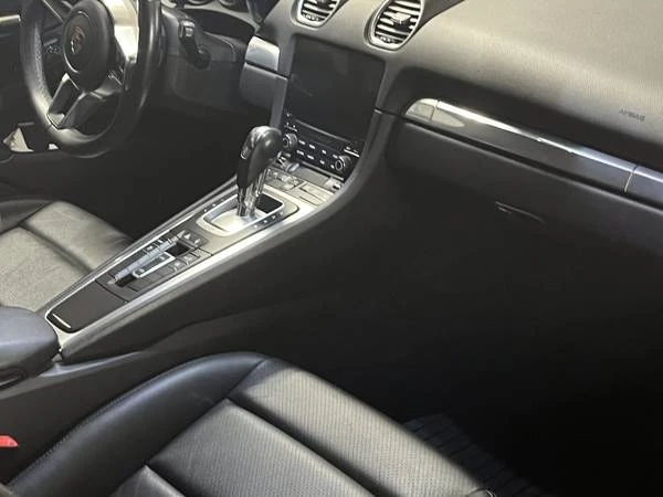 2017 Porsche 718 Boxster - Image 3 of 5