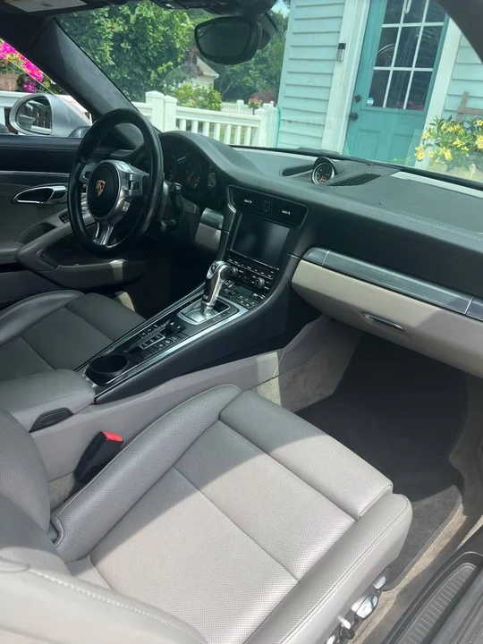 2013 Porsche 991 Carrera - Image 10 of 15