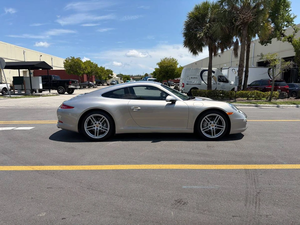 2013 Porsche 991 Carrera - Image 6 of 15