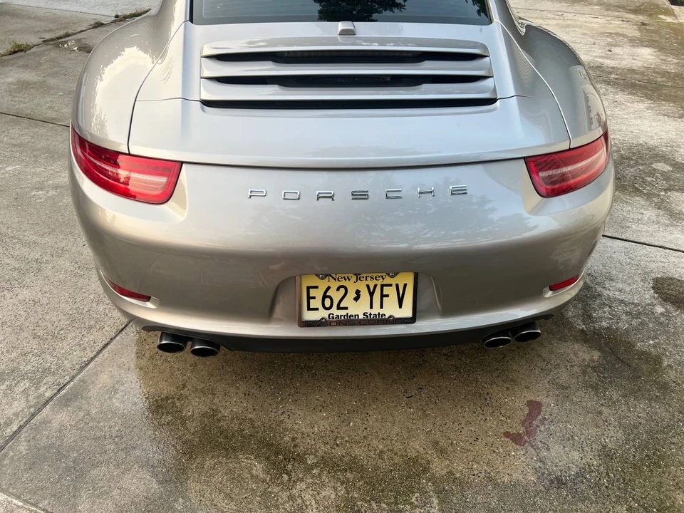 2013 Porsche 991 Carrera - Image 22 of 24