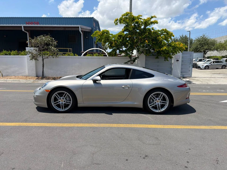 2013 Porsche 991 Carrera - Image 5 of 15