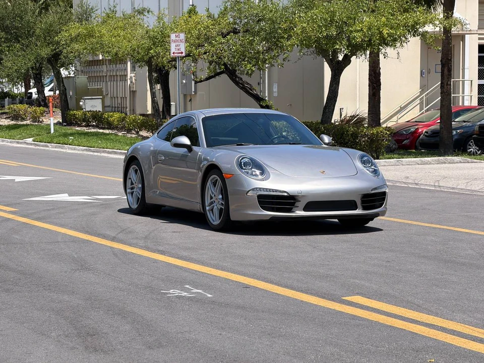 2013 Porsche 991 Carrera - Image 7 of 15