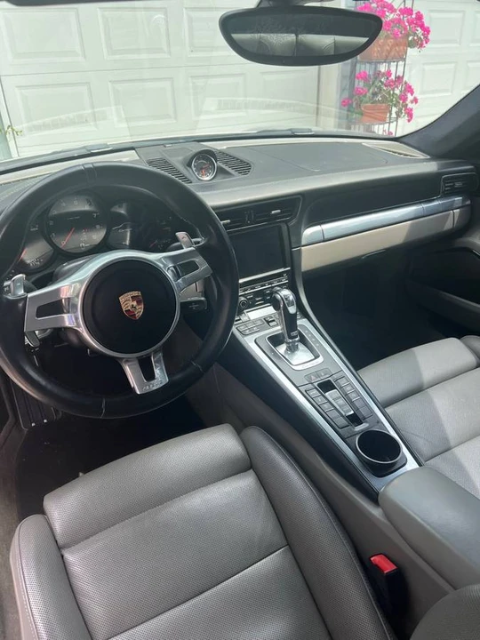2013 Porsche 991 Carrera - Image 8 of 15