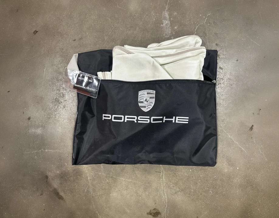Porsche Carrera GT - Image 6 of 6