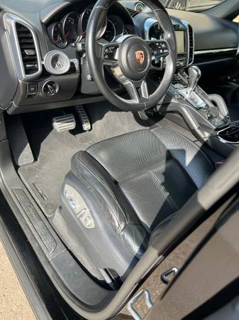 2016 Porsche 958 Cayenne - Image 16 of 19