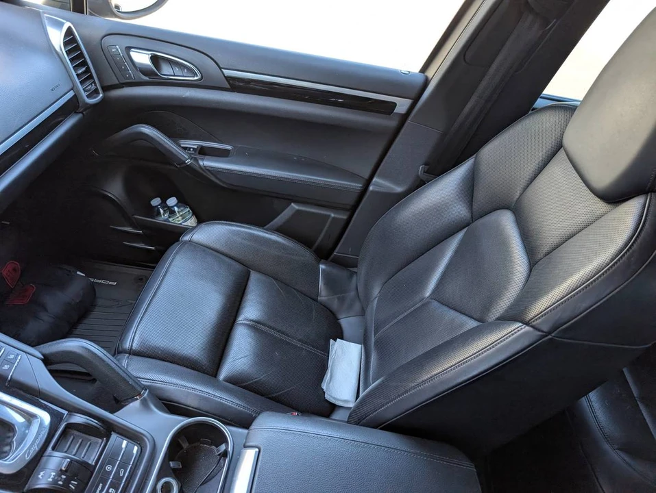 2013 Porsche 958 Cayenne - Image 6 of 7