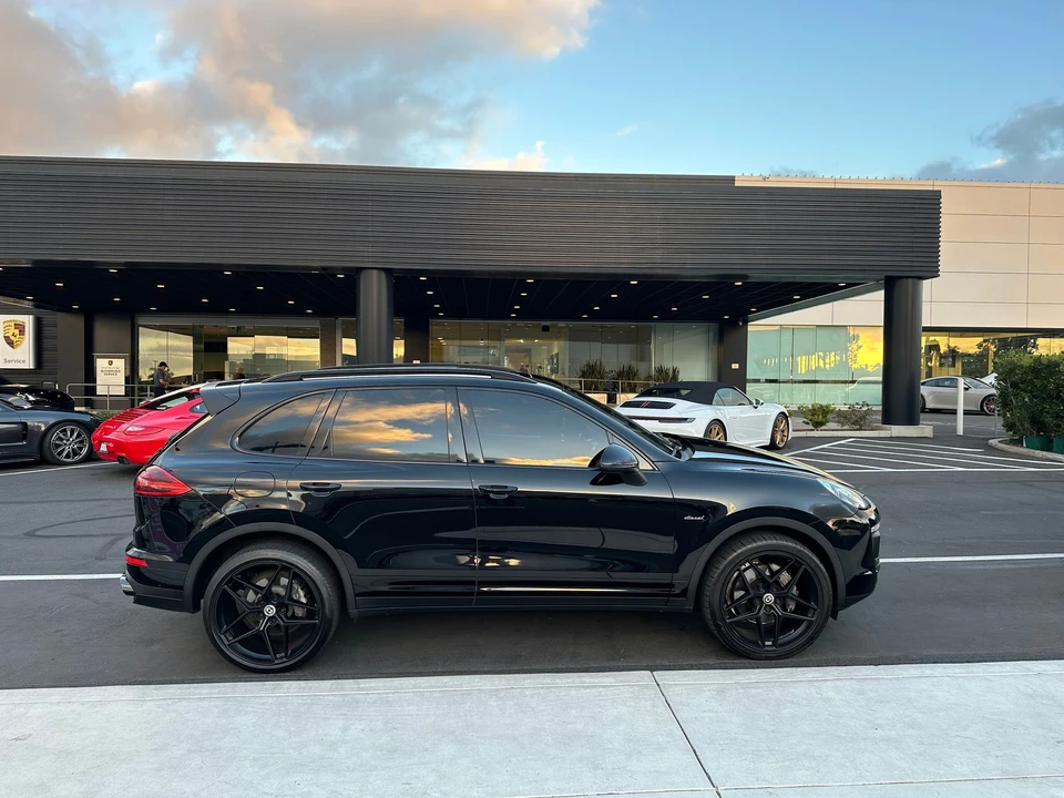 2015 Porsche 958 Cayenne Diesel - Image 12 of 14