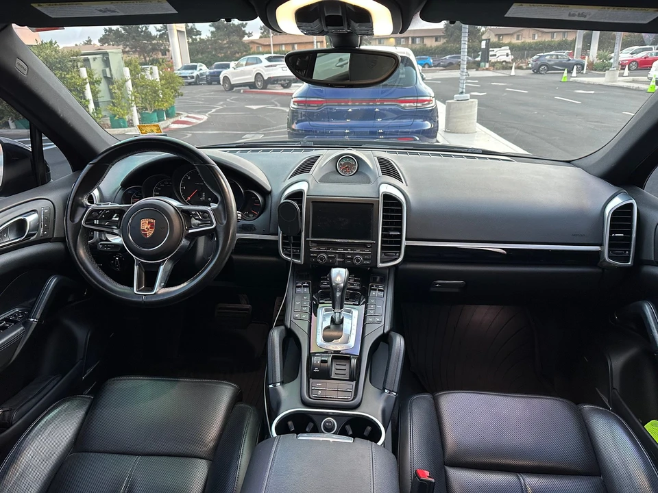 2015 Porsche 958 Cayenne Diesel - Image 4 of 14