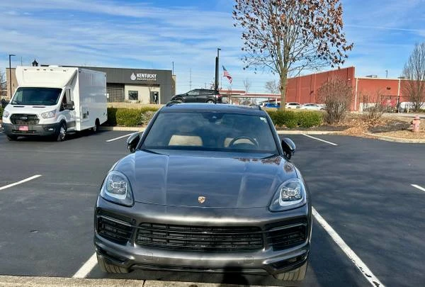 2019 Porsche 9Y0/9Y3 Cayenne - Image 2 of 5