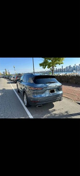 2019 Porsche 9Y0/9Y3 Cayenne - Image 2 of 10