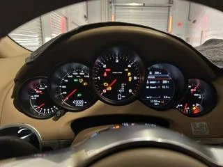 2015 Porsche 958 Cayenne Diesel - Image 9 of 12