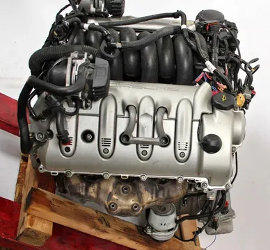 Porsche Cayenne 4.5L Engine 2004
