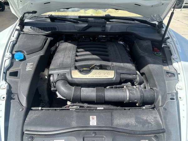 2013 Porsche 958 Cayenne - Image 12 of 15