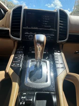 2013 Porsche 958 Cayenne - Image 10 of 15