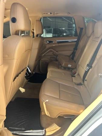 2013 Porsche 958 Cayenne - Image 6 of 15