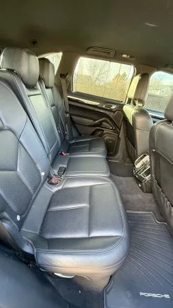 2011 Porsche 958 Cayenne - Image 6 of 10
