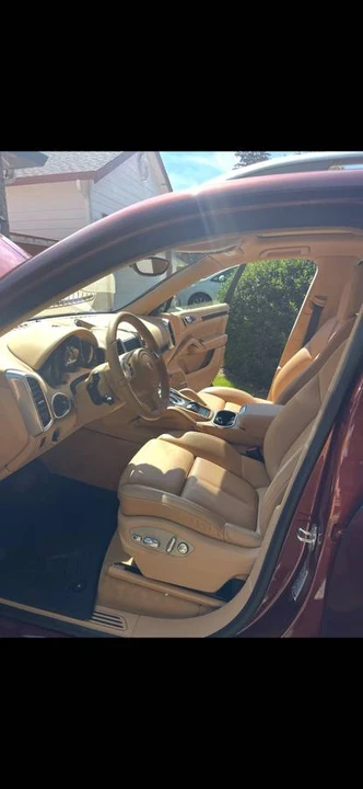 2013 Porsche 958 Cayenne - Image 3 of 6