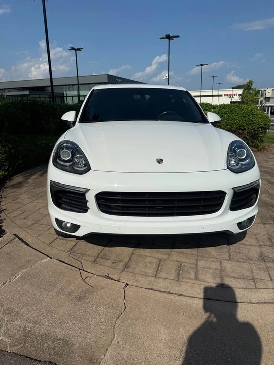 Porsche Cayenne - Image 6 of 9