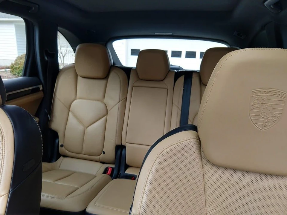 2014 Porsche 958 Cayenne Diesel - Image 10 of 13