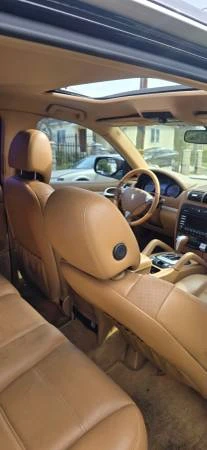 2010 Porsche 958 Cayenne - Image 7 of 10