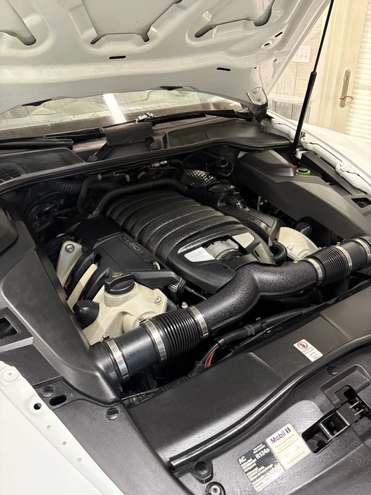 2013 Porsche 958 Cayenne GTS - Image 30 of 31