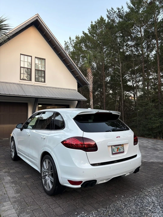 2013 Porsche 958 Cayenne GTS - Image 9 of 31