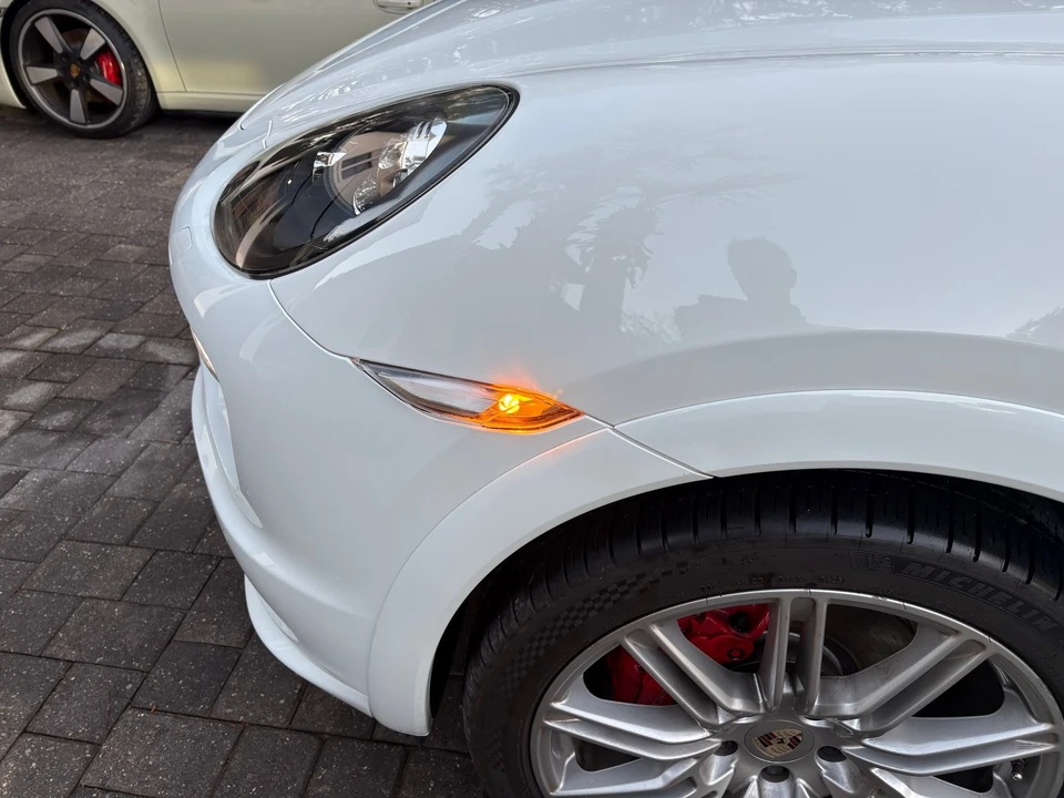 2013 Porsche 958 Cayenne GTS - Image 5 of 31