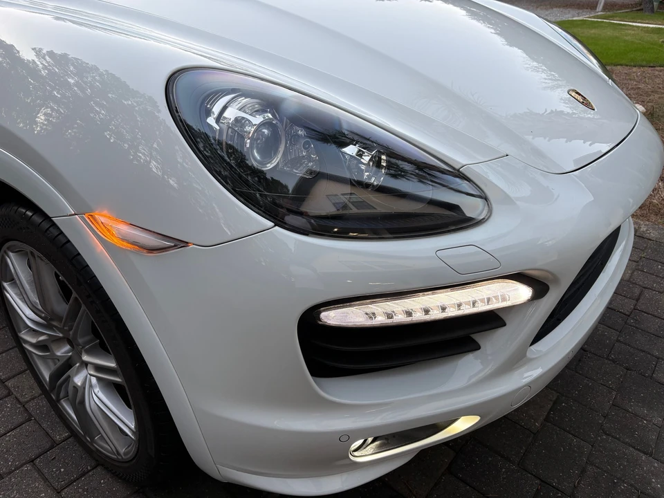 2013 Porsche 958 Cayenne GTS - Image 24 of 31