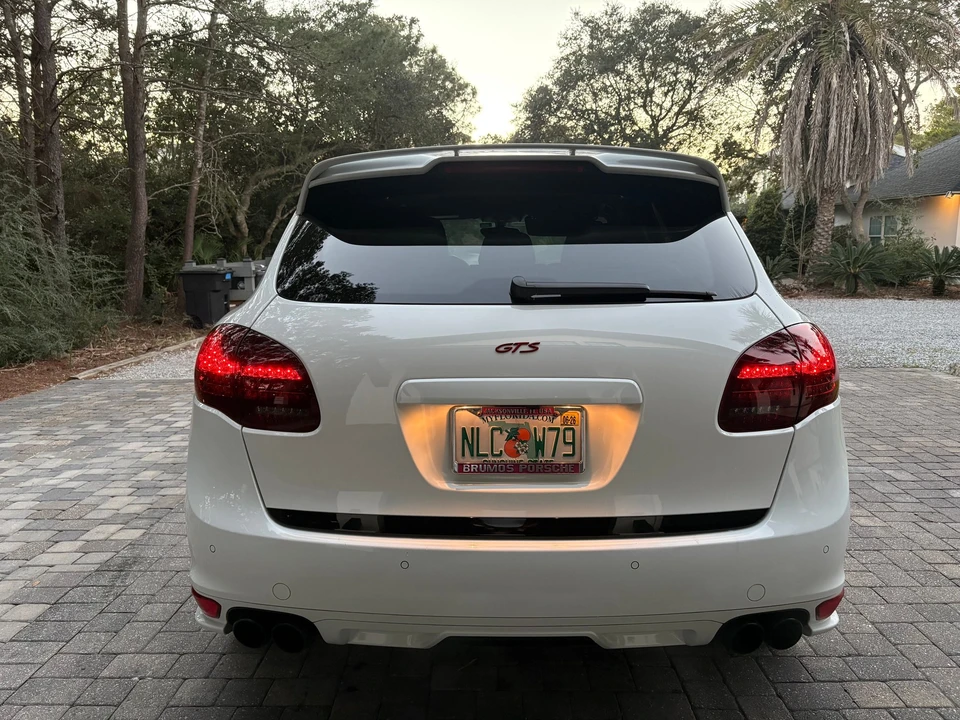 2013 Porsche 958 Cayenne GTS - Image 16 of 31
