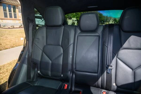 2014 Porsche 958 Cayenne GTS - Image 16 of 19
