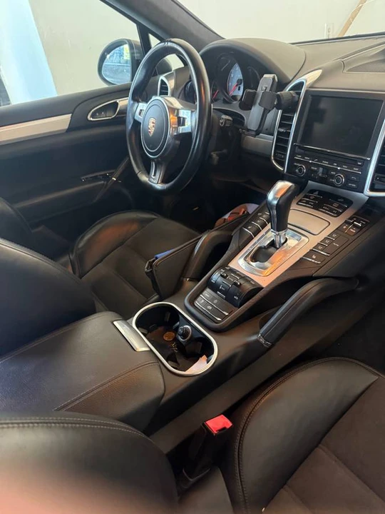 2014 Porsche 958 Cayenne GTS - Image 15 of 17