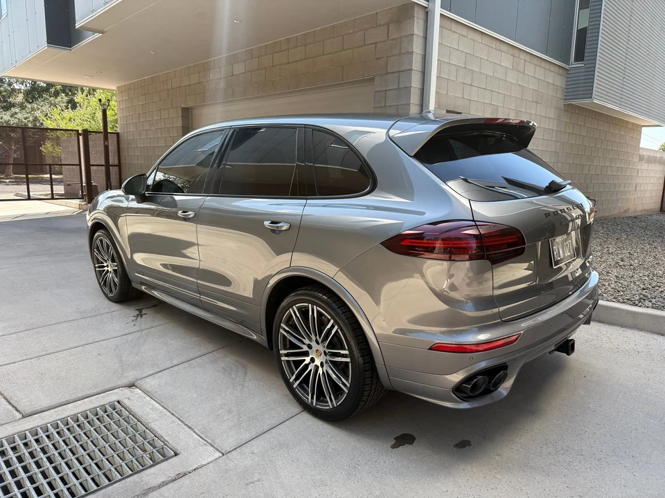 2016 Porsche 958 Cayenne GTS - Image 2 of 31