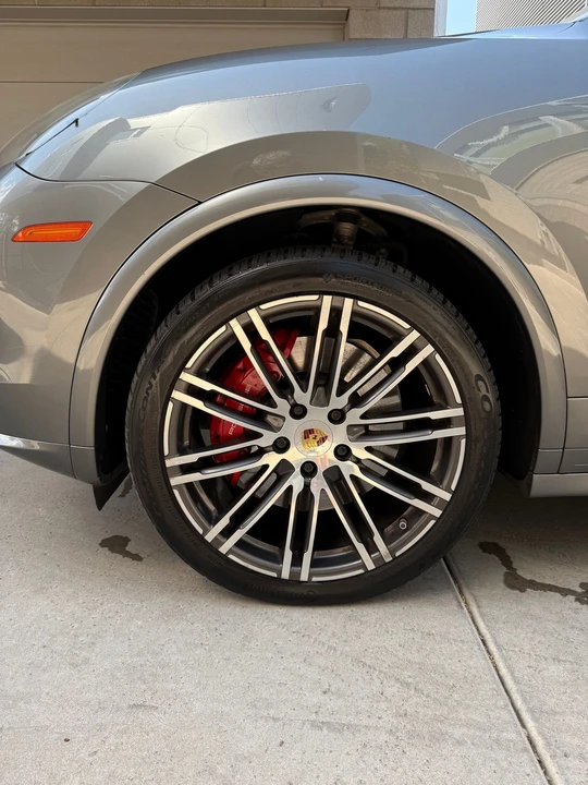2016 Porsche 958 Cayenne GTS - Image 13 of 31