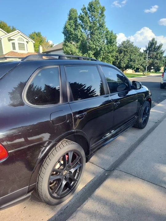 2010 Porsche 955/957 Cayenne GTS - Image 2 of 17