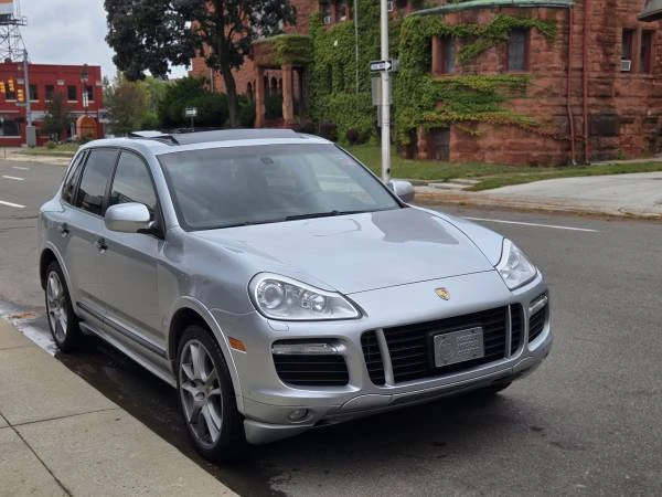 2010 Porsche 955/957 Cayenne GTS - Image 6 of 6