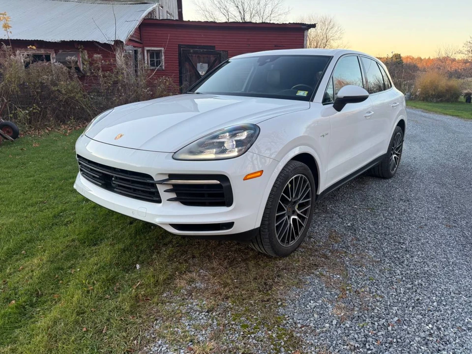 2019 Porsche 9Y0/9Y3 Cayenne - Image 2 of 4