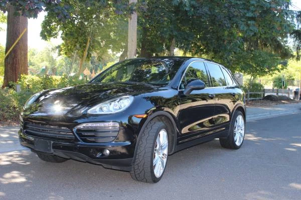 2014 Porsche 958 Cayenne - Image 3 of 16