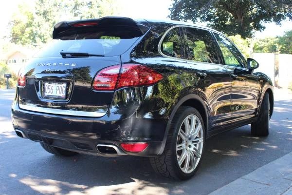 2014 Porsche 958 Cayenne - Image 5 of 16