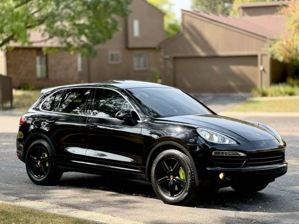 2011 Porsche 958 Cayenne S - Image 17 of 21