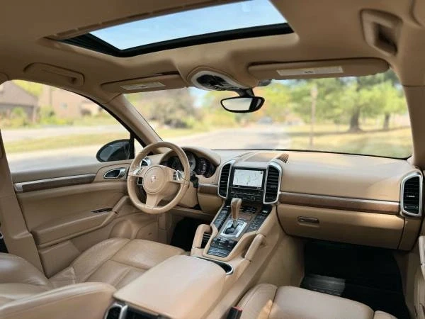 2011 Porsche 958 Cayenne S - Image 8 of 21