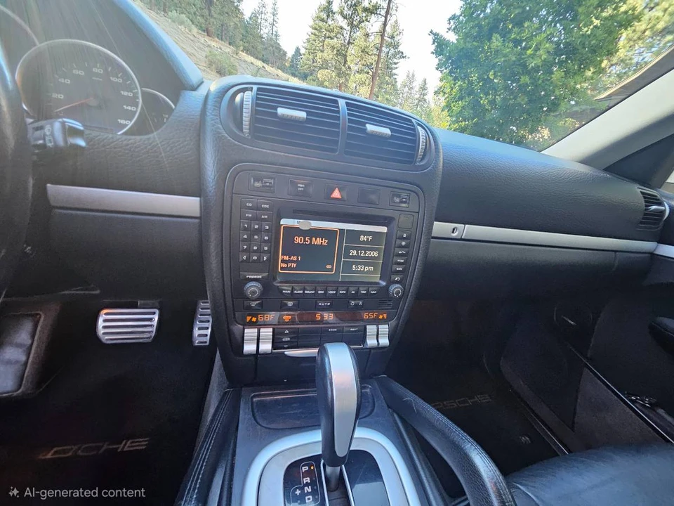 2004 Porsche 955/957 Cayenne S - Image 10 of 15