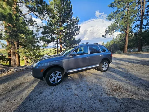 2004 Porsche Cayenne S